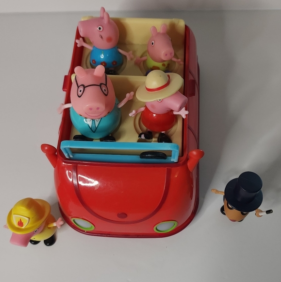 Peppa Pig Toys Peppa Pig Lights Sounds Family Car Talking Moving